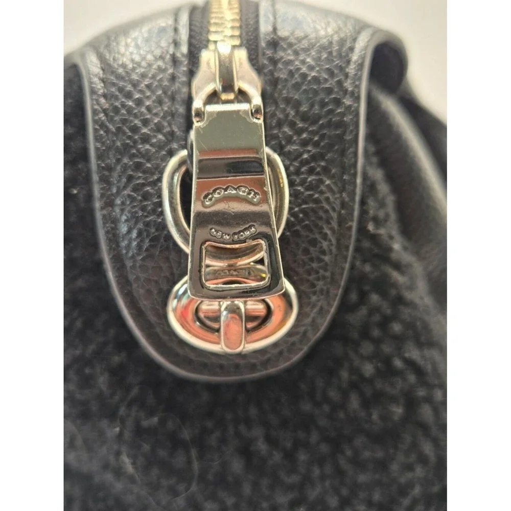 Coach Satchel Womens Medium Black Good Pebbled Leather Shearling Crossbody Bag